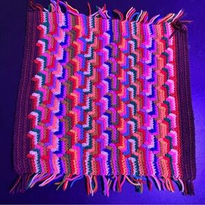 ⭐️ Vintage Multicolor Zigzag Knit Cushion Cover
